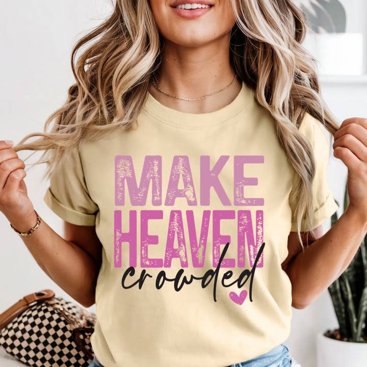 maak de hemel druk bezocht Tee voor wholesale door The Jasper Boutique