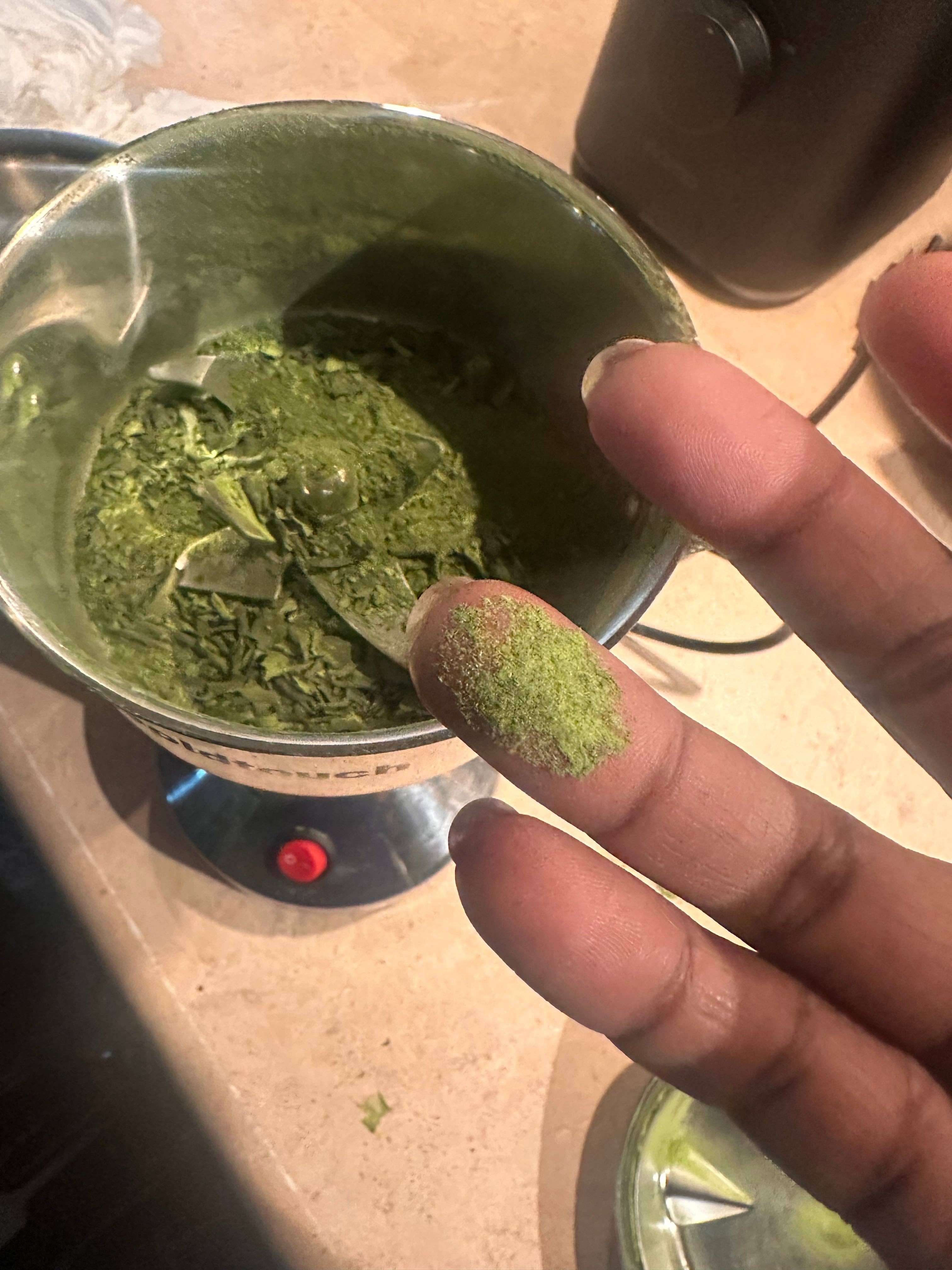 Fiori Essentials&Co - Wholesale Bar Soap - Peppermint Silk – Luxe Cold Pressed Soap3