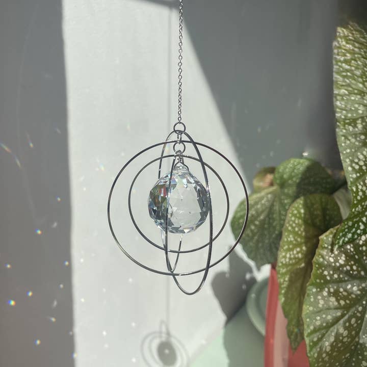 Suncatcher Circles/ Silver / Light Catcher / Window Crystal for wholesale by von Lani = Jewellry + Suncatchers