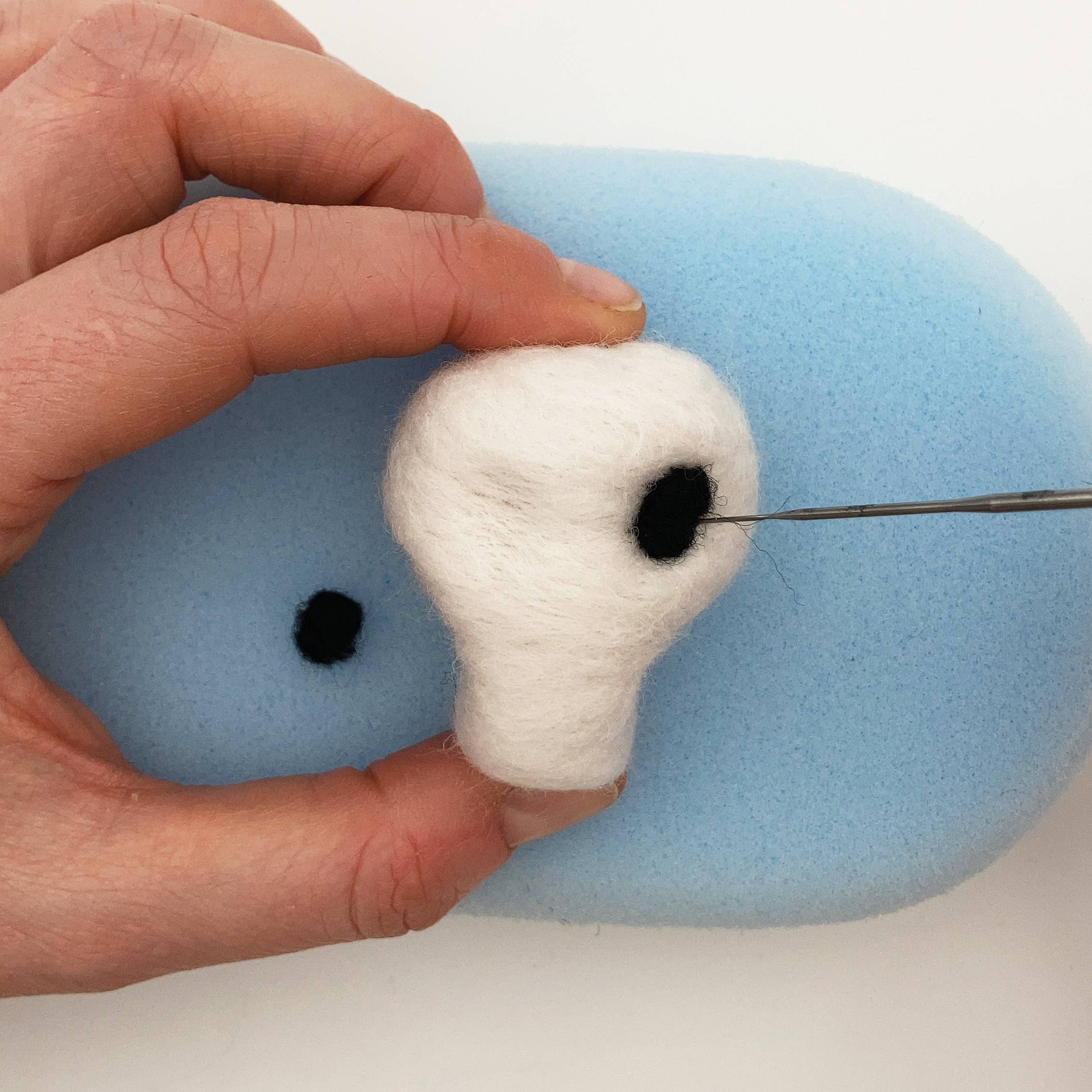 Bergin & Bath – wholesale DIY-pysselkit – Nålfiltning Kit - Sockerskallar8