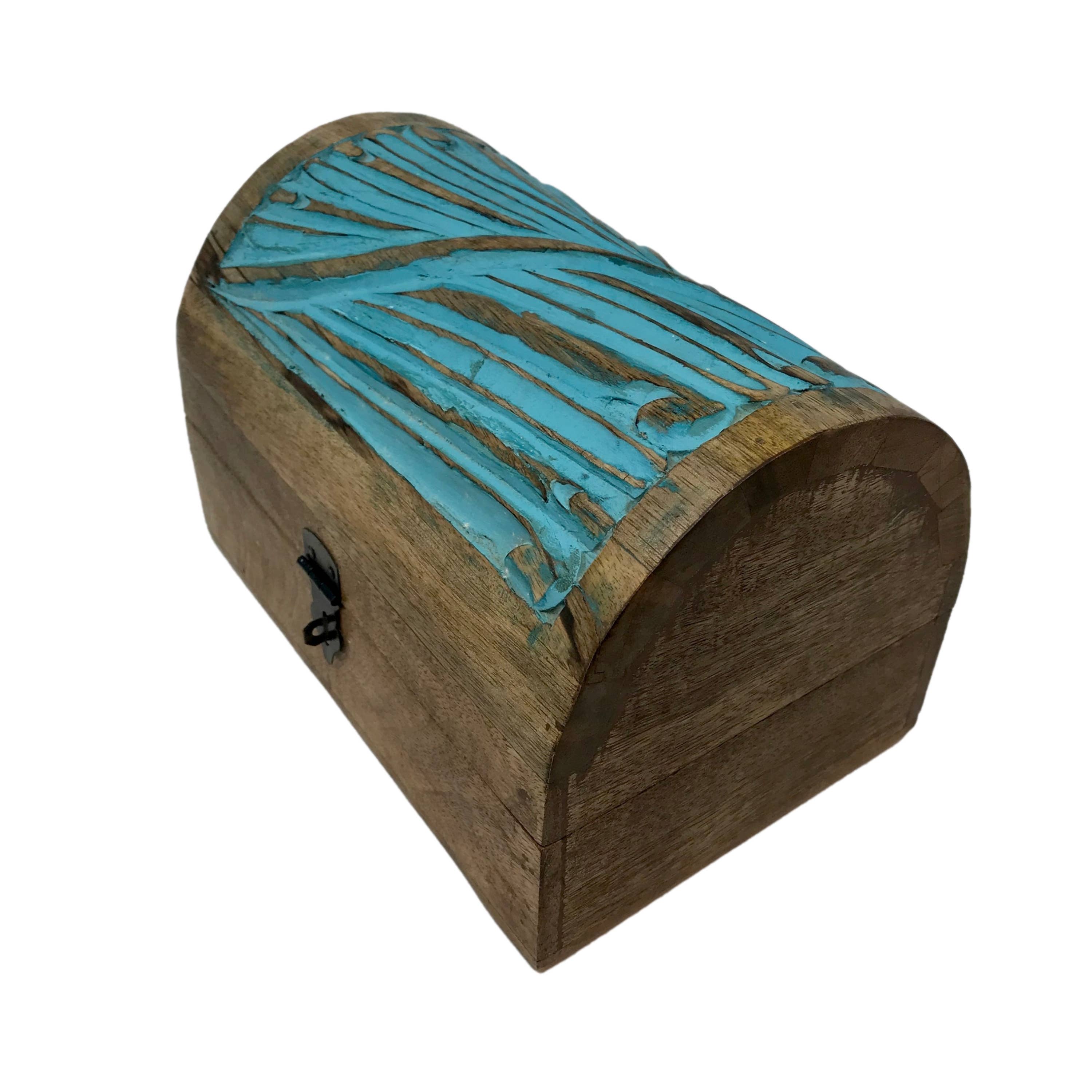 Wilco Home – Großhandel Dekoschachteln – Spring Decor Tischtruhe aus geschnitztem Holz mit Scharnier „Sea Breeze“7