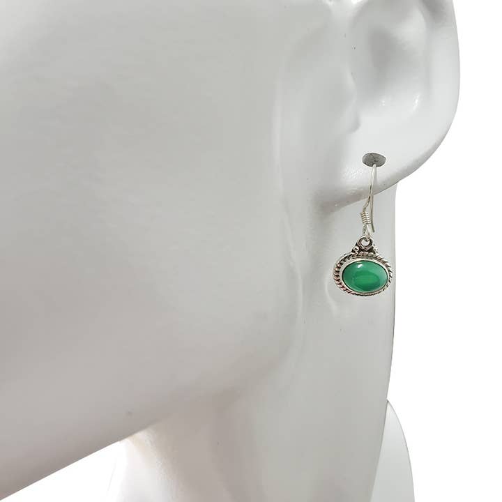 Amberman - Venta al por mayor Pendientes colgantes - Pendientes colgantes de plata de ley con ónix verde1