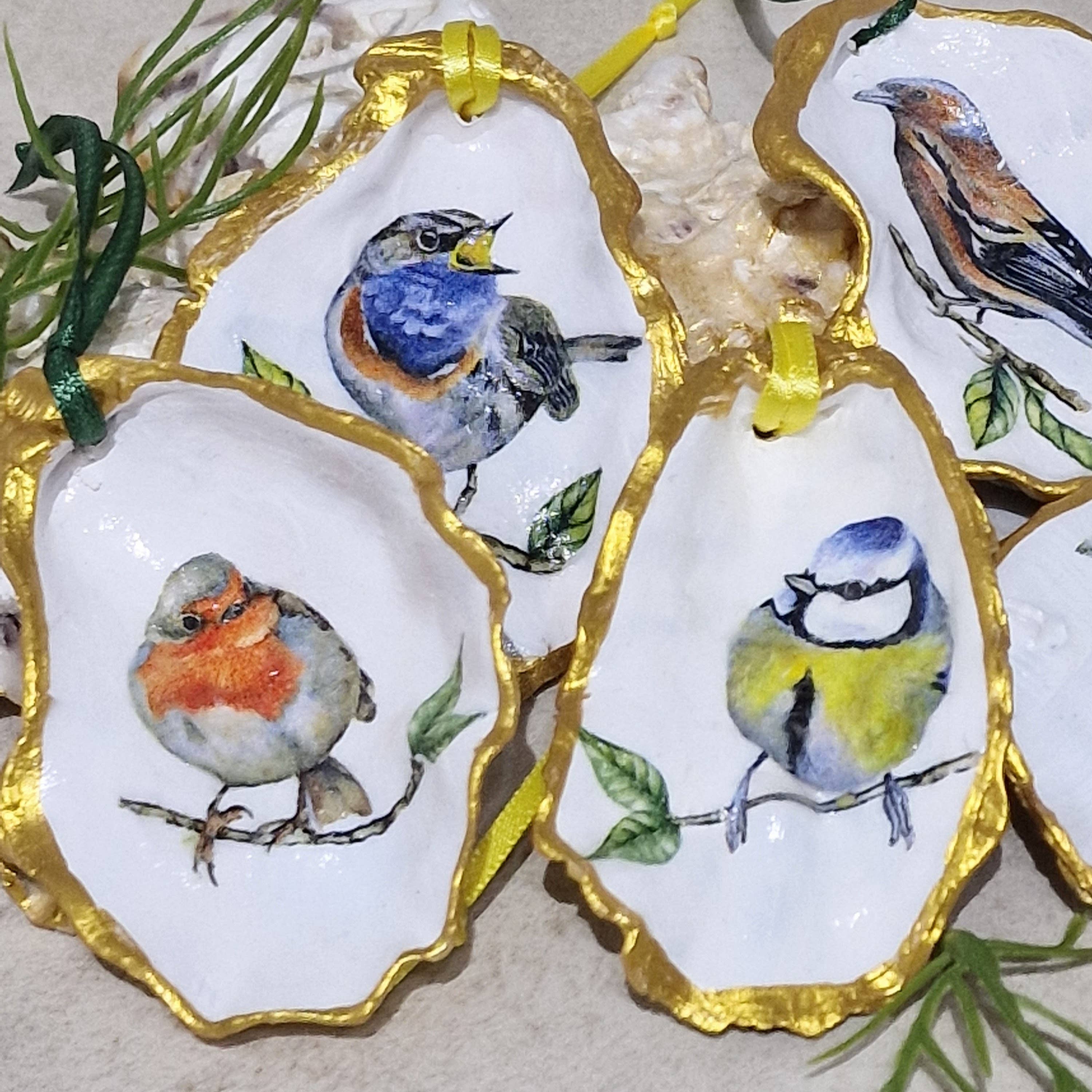 Bee my Oyster – wholesale Ornament set – NEW Garden Birds Hanging Ornament Oyster Shells x 6 Pieces1
