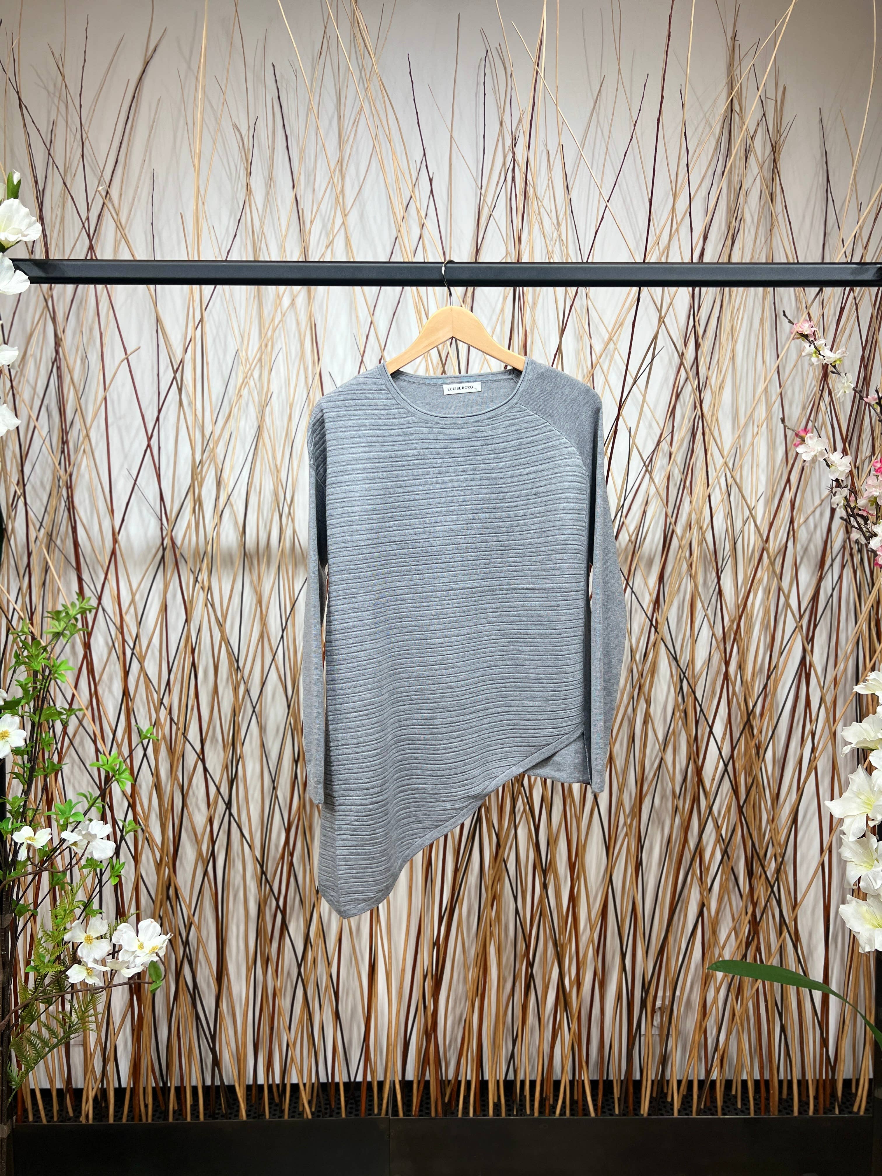 L'Emotion - Wholesale Tunic Sweater - Women's - Stripes Relief Asymmetric Cut Tunic Sweater1