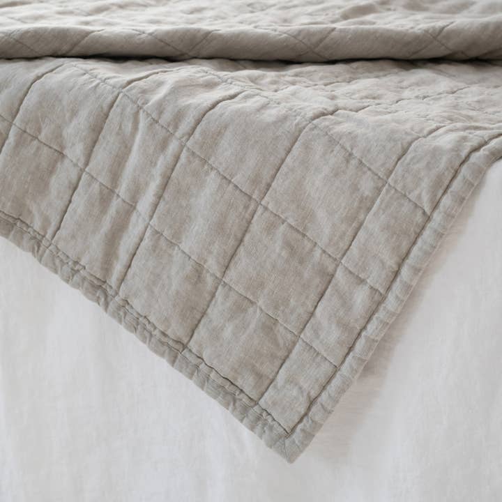 Linen Tales (We cover U.S. import duties) - Wholesale Quilt - Melange Linen Quilted Blanket3