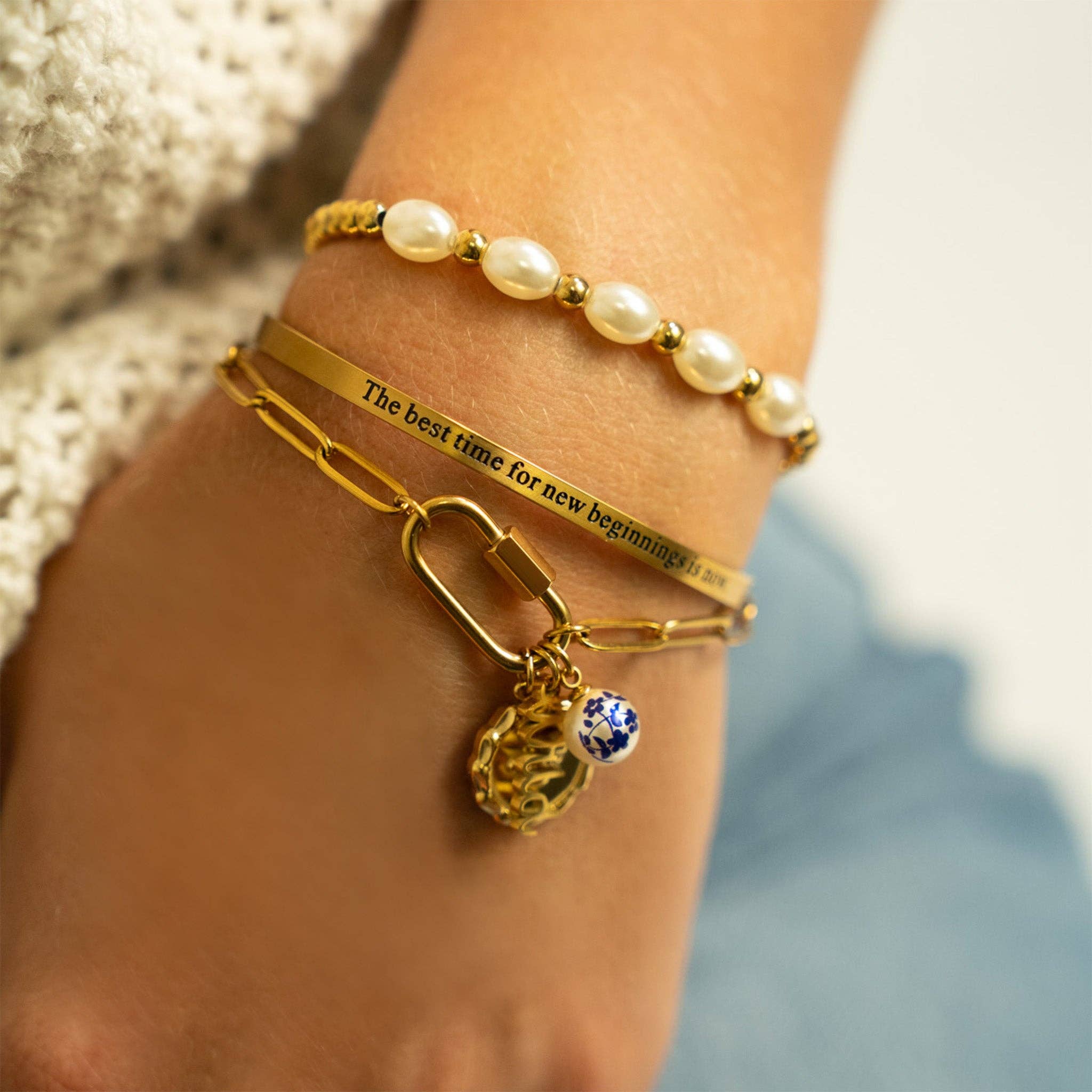 WJW - Vendita all'ingrosso Bracciale con perline - Bracciale elastico con perle di vetro Kiska 8mm in oro 18K PVD3