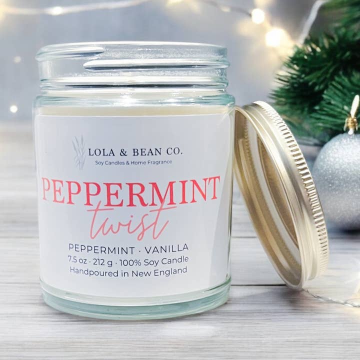 Peppermint Twist – Candela di Soia Festiva | Menta piperita, Vaniglia per la vendita all'ingrosso da parte di Lola & Bean Co.