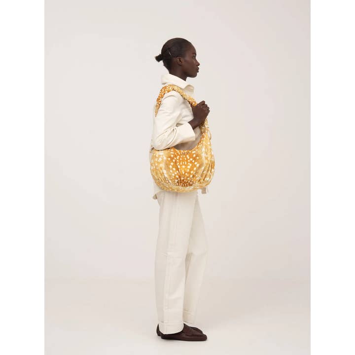 CARMEN SAYS - Wholesale Shoulder Bag - Women's - Bolso de Playa con Estampado de Ciervo2