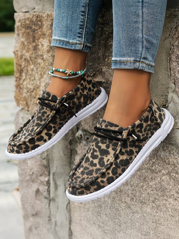 Kira Lace-up Decor Leopard Canvas Shoes for wholesale on Faire4