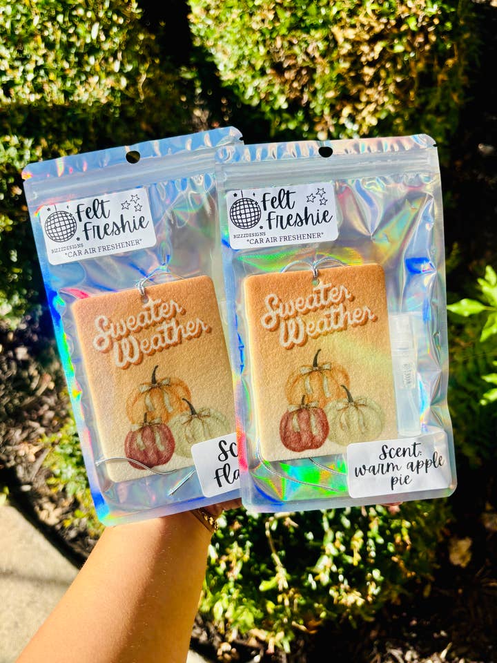 Autumn Drive: Autolufterfrischer für den Herbst | Fall Felt Freshie für den Großhandel von Bizzz Designs