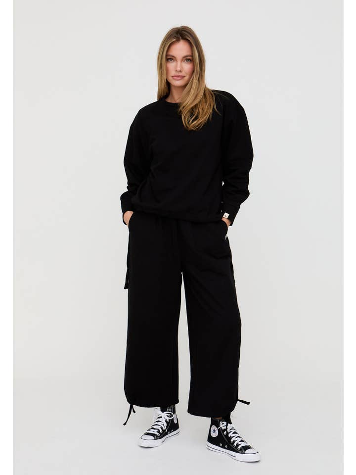 Turtledove London - Wholesale Pants - Women's - Kit Black Wide Leg Trousers1