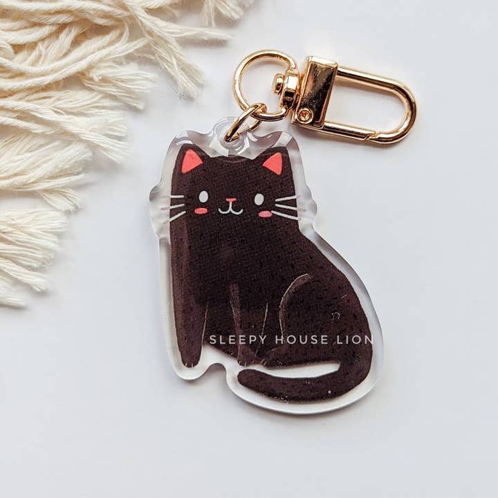 Sleepy House Lion - Wholesale Keychain - Unisex - Black Cat Keychain