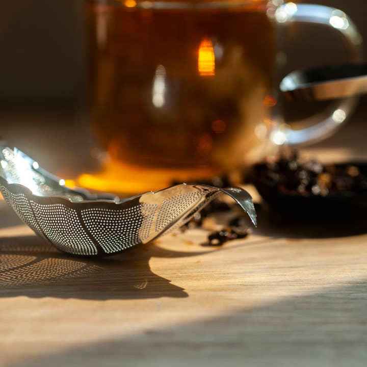 01living Ltd - Wholesale Tea Strainer/Infuser - Leaf Shaped Tea Strainer Loose Leaf Tea Infuser Silver4