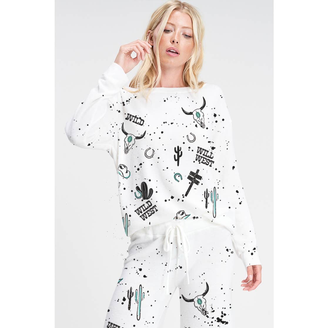 Phil Love - Wholesale Lounge Set - Women's - Wild west soft lounge wear set5