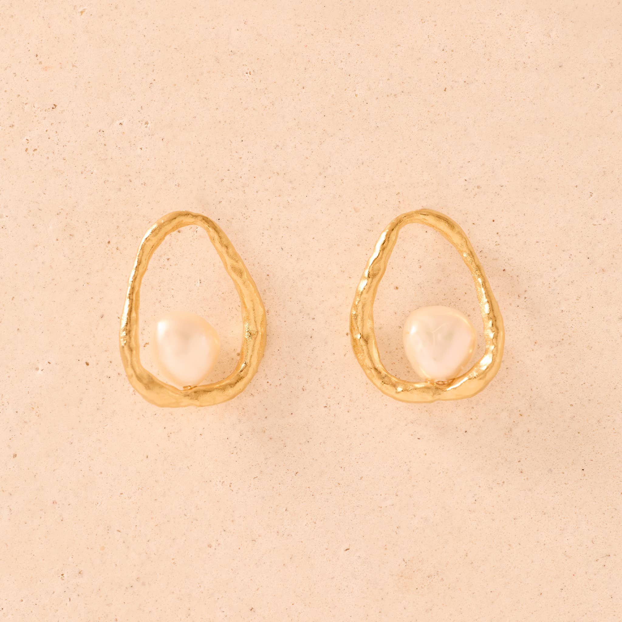 Agapée Jewelry - Vendita all'ingrosso Orecchini pendenti - Orecchini Ostuni | Gioielli in oro da regalo impermeabili0