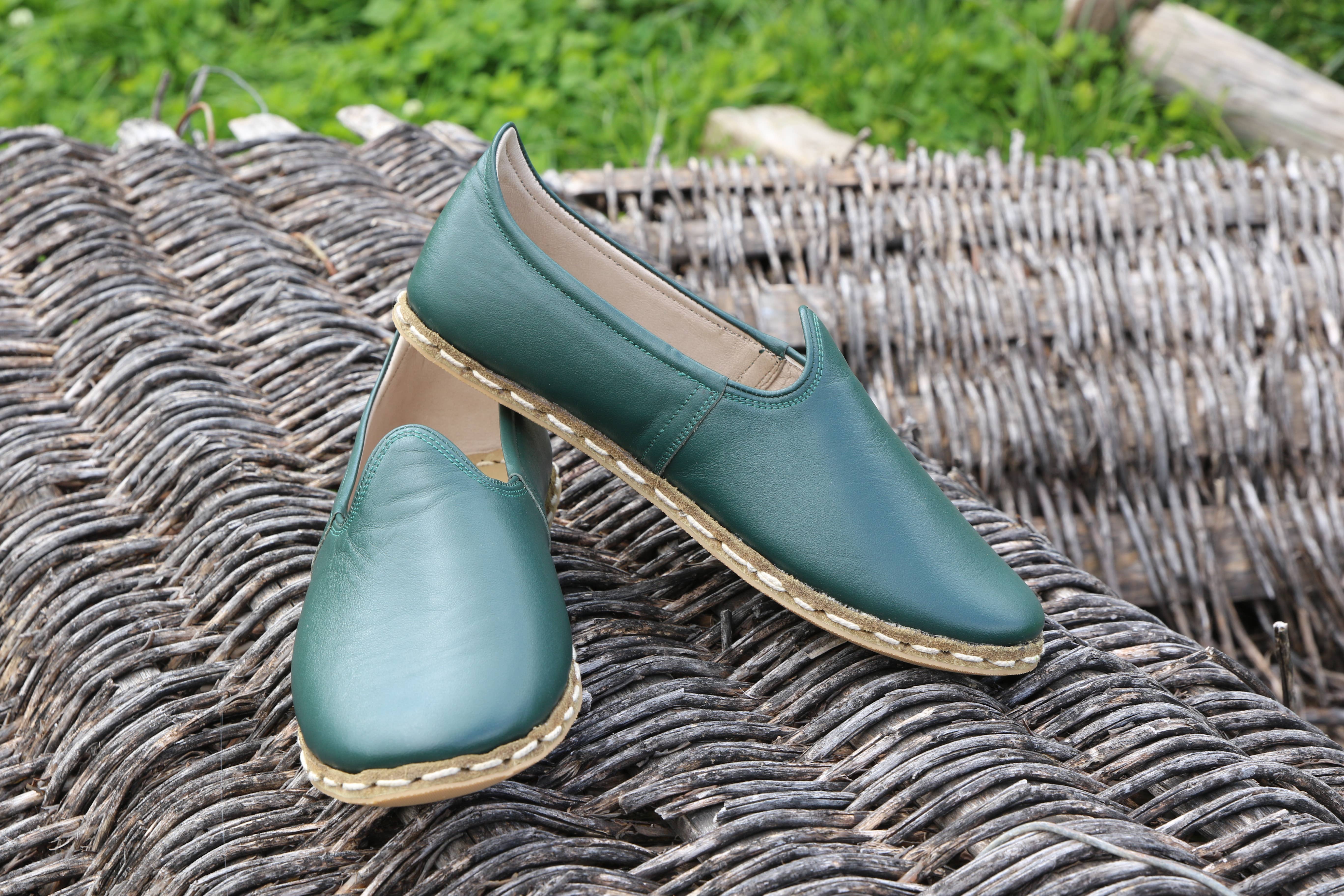 Gizze - Wholesale Slip On Sneakers - Women's - Classic Leather -  Bottiglia Green5