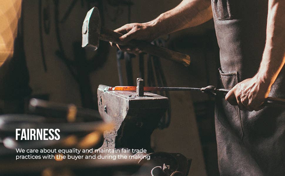 BigCat Knives - Wholesale Pocket Knife/Holder - Predator Hunter - Handmade Damascus Hunting/Camping Knife15