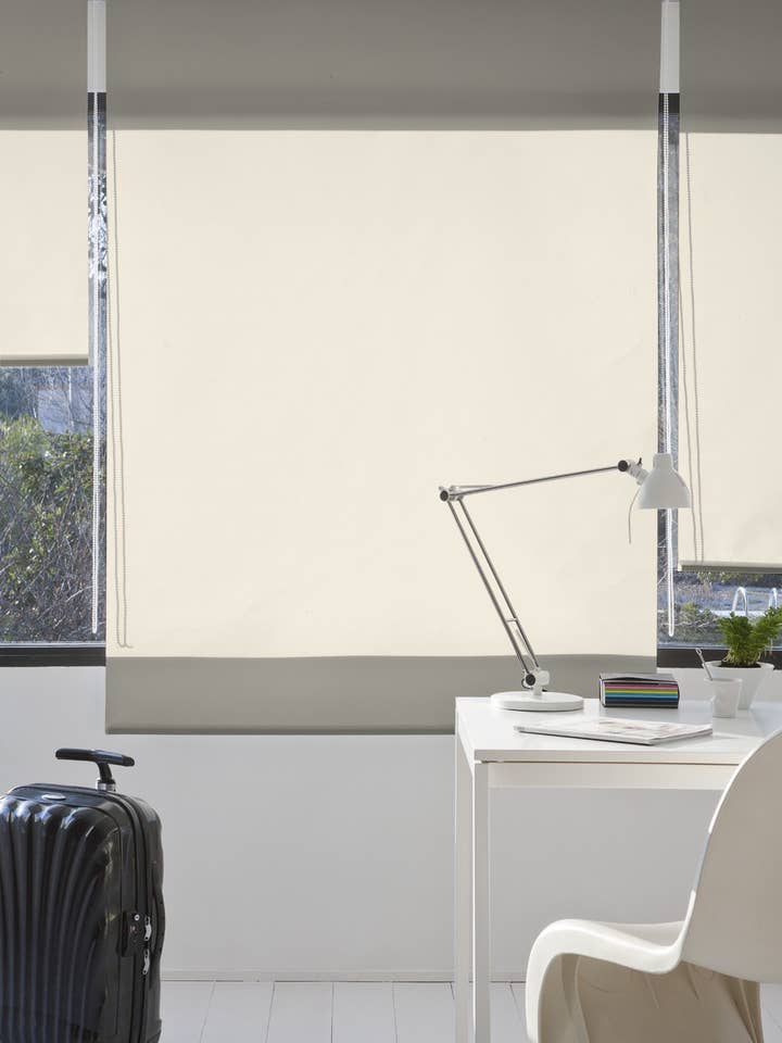 Aral Smooth Translúcido Roller Cego por atacado de ZEBRA TEXTIL, SL