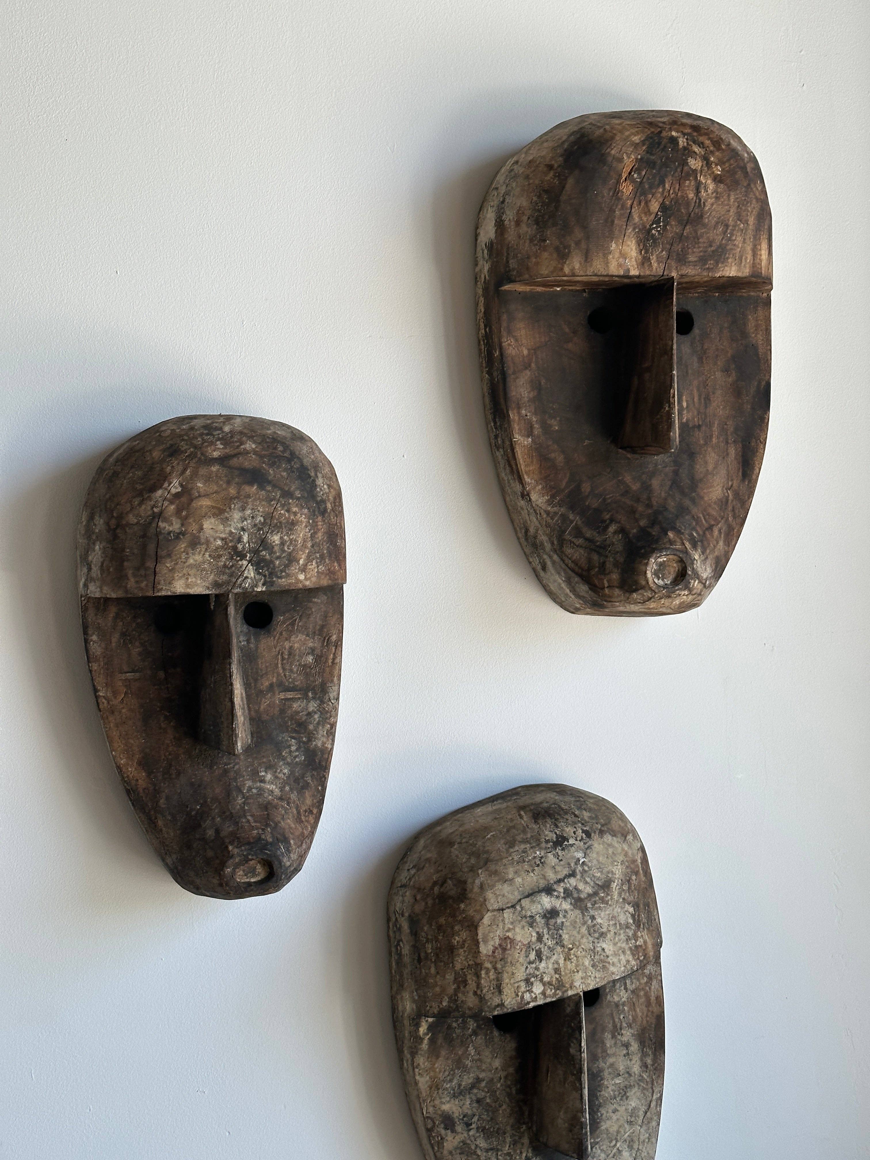 Office Objets – wholesale Skulptur – Stor Timor-mask i patinerat trä, höjd ca 50 cm (3 stycken)41