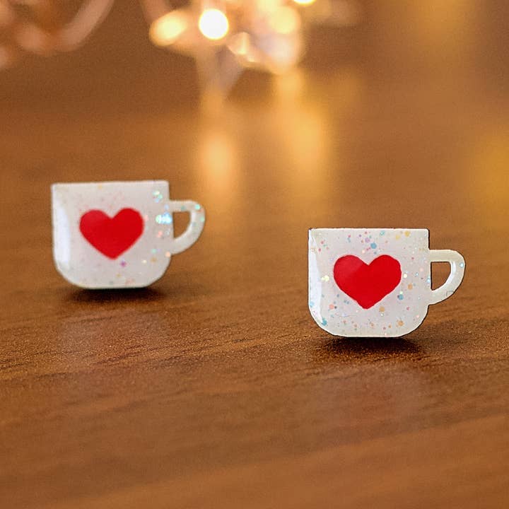 Orecchini a bottone Cuppa - Fatti a mano su ordinazione per la vendita all'ingrosso da parte di Naoi