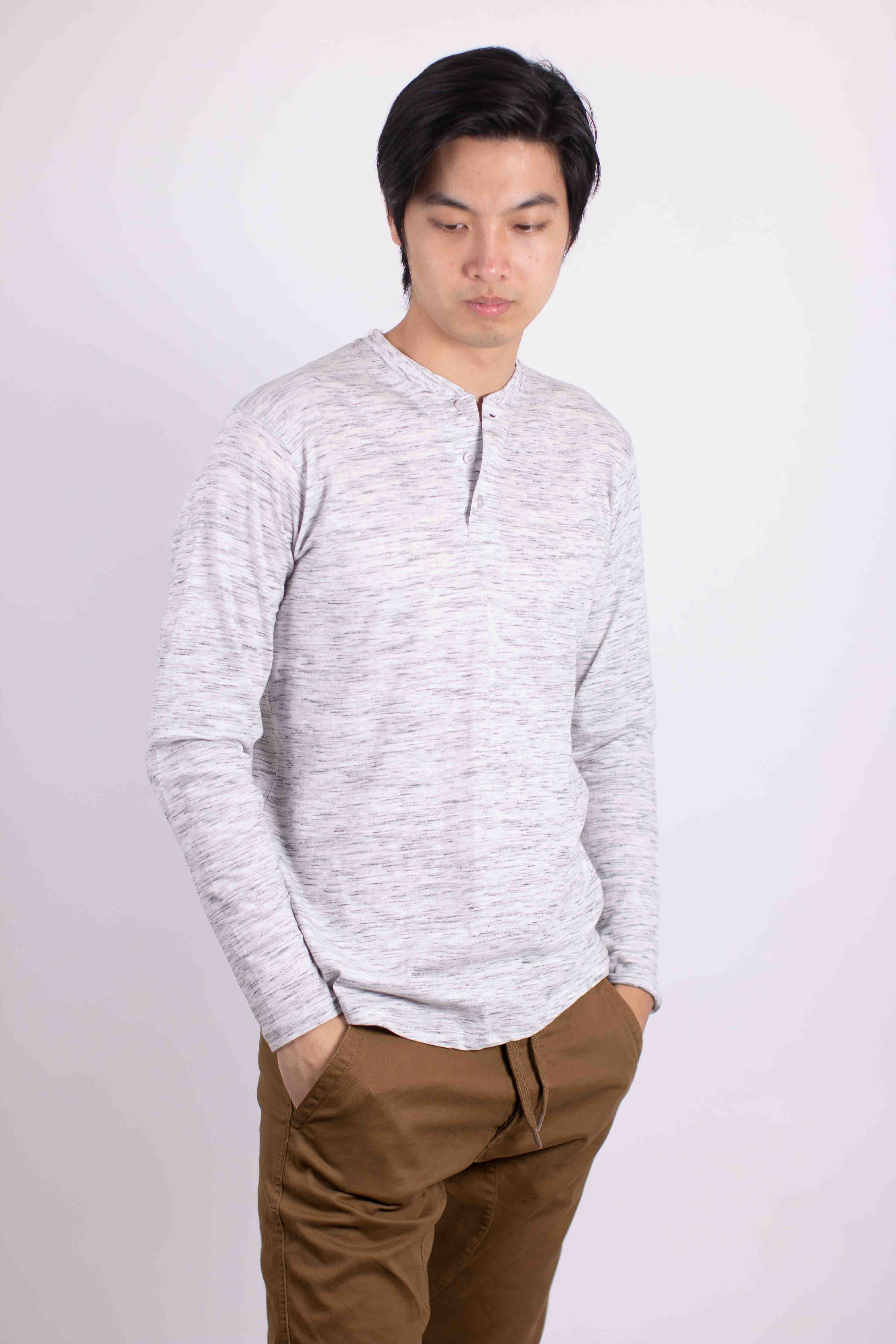 Generation XYZ – Großhandel T-Shirt – Herren – Henley-Hemd aus Tri-Blend mit langen Ärmeln (HF-1401)2