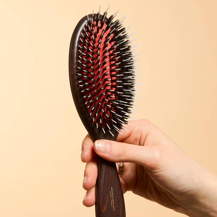 Brosse Pneumatique Grand Format Sanglier et Picots Nylon pour la vente par L’Artisan Brossier