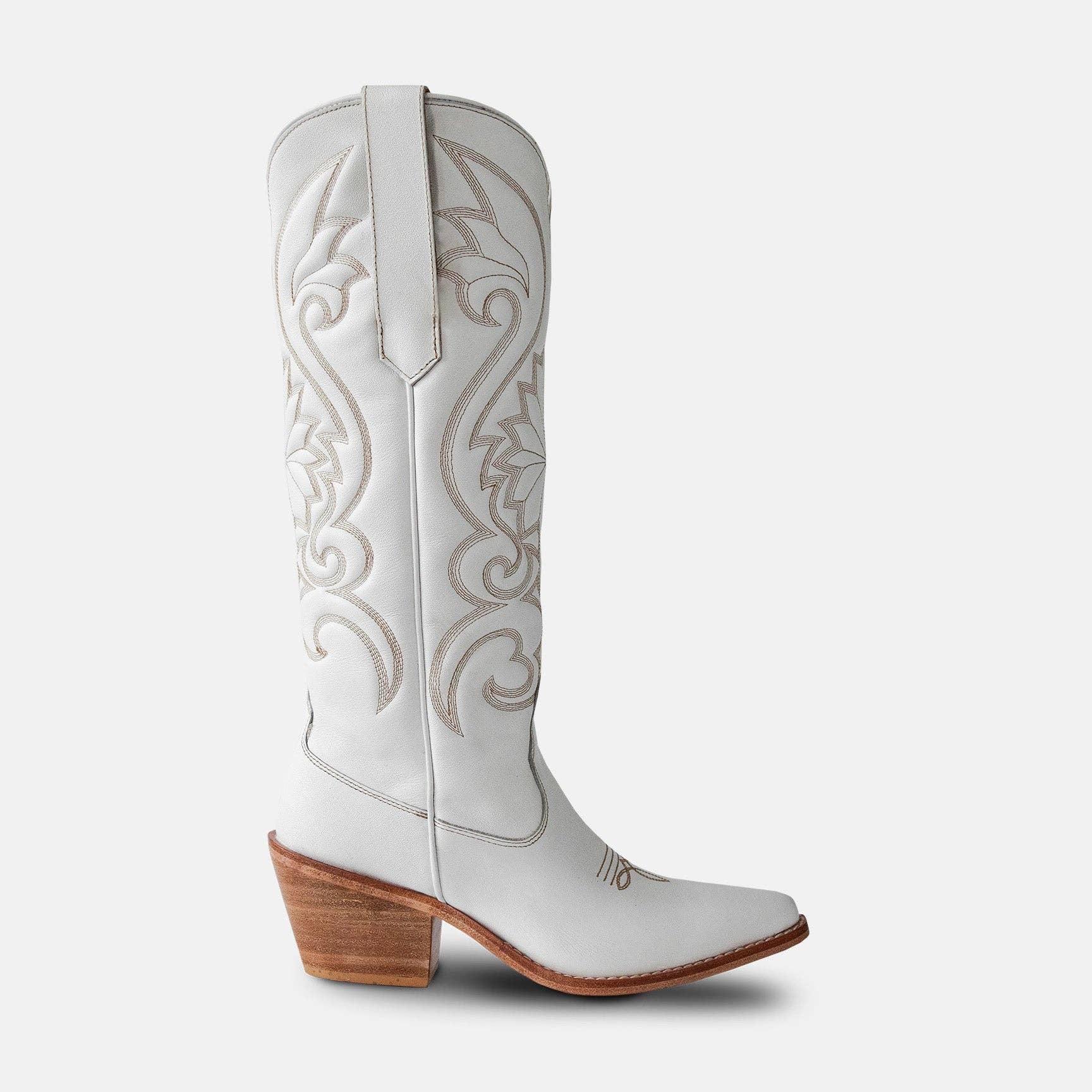 Purchase Wholesale cowboy boots. Free Returns & Net 60 Terms on Faire