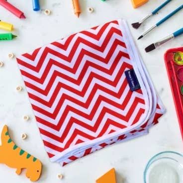 Saucy Red- BRAT MAT voor wholesale door Brass-n-Sassy