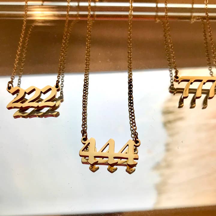 Angel nummer halskæde for engroshandel hos TNT Goods