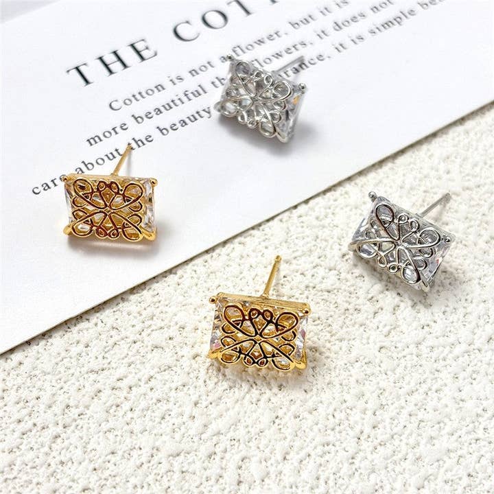 Orecchini a Quadrato Geometrico con Zirconi per la vendita all'ingrosso da parte di Mirazshoes WholeSale