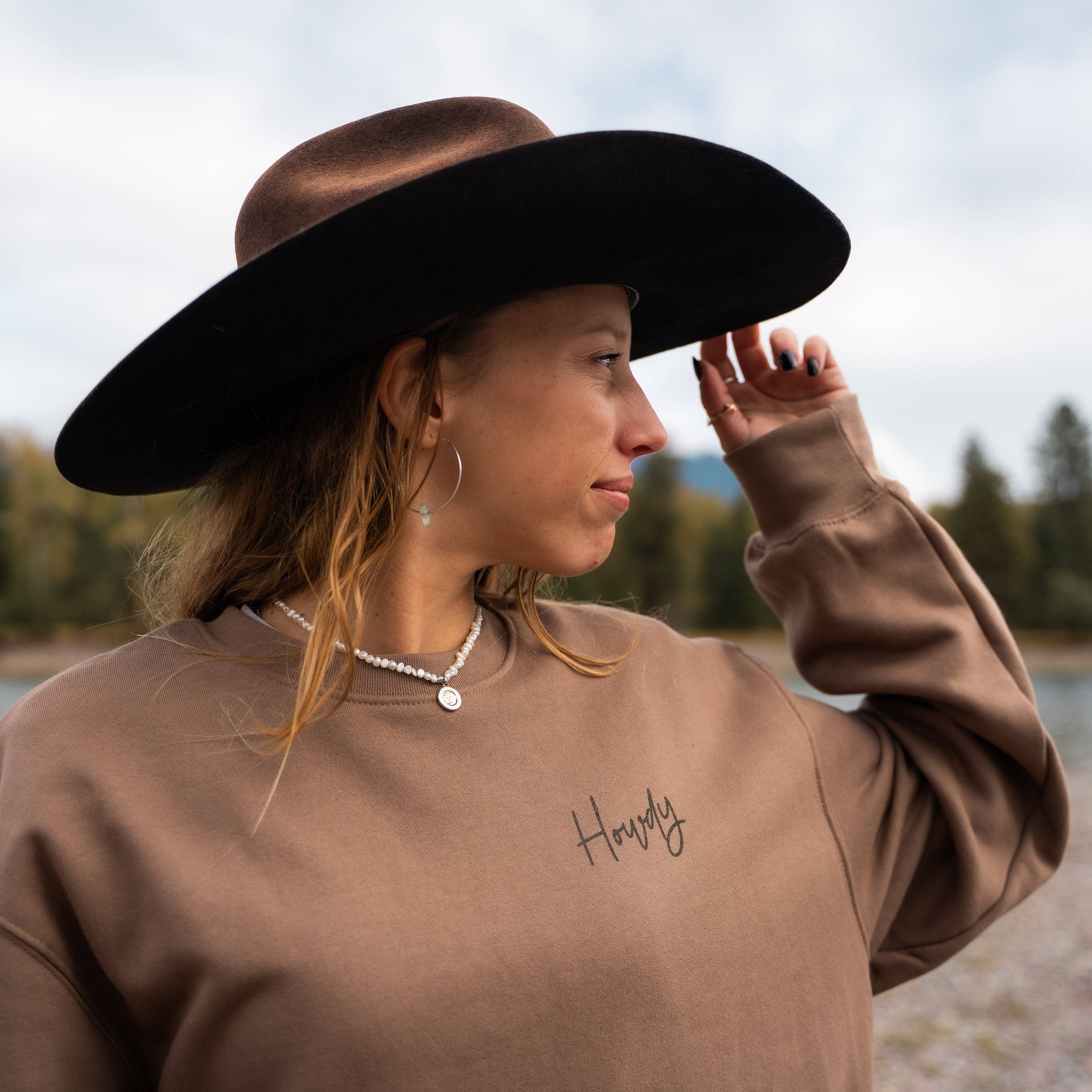 Modern Pastime – wholesale Graphic sweatshirt – Women’s – Howdy Unisex Pullover - Vintage Brown1
