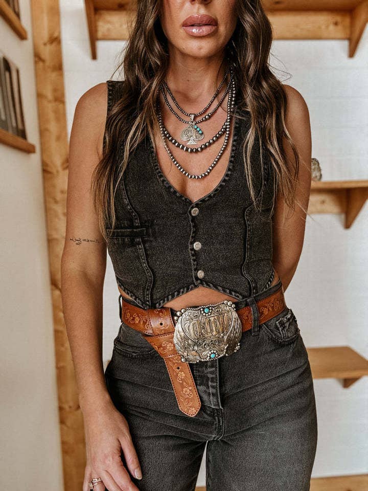 Rosa Clothing - Wholesale Tank Top - Women's - Hottie Western Single-Breasted V-Neck Denim Tank Top4