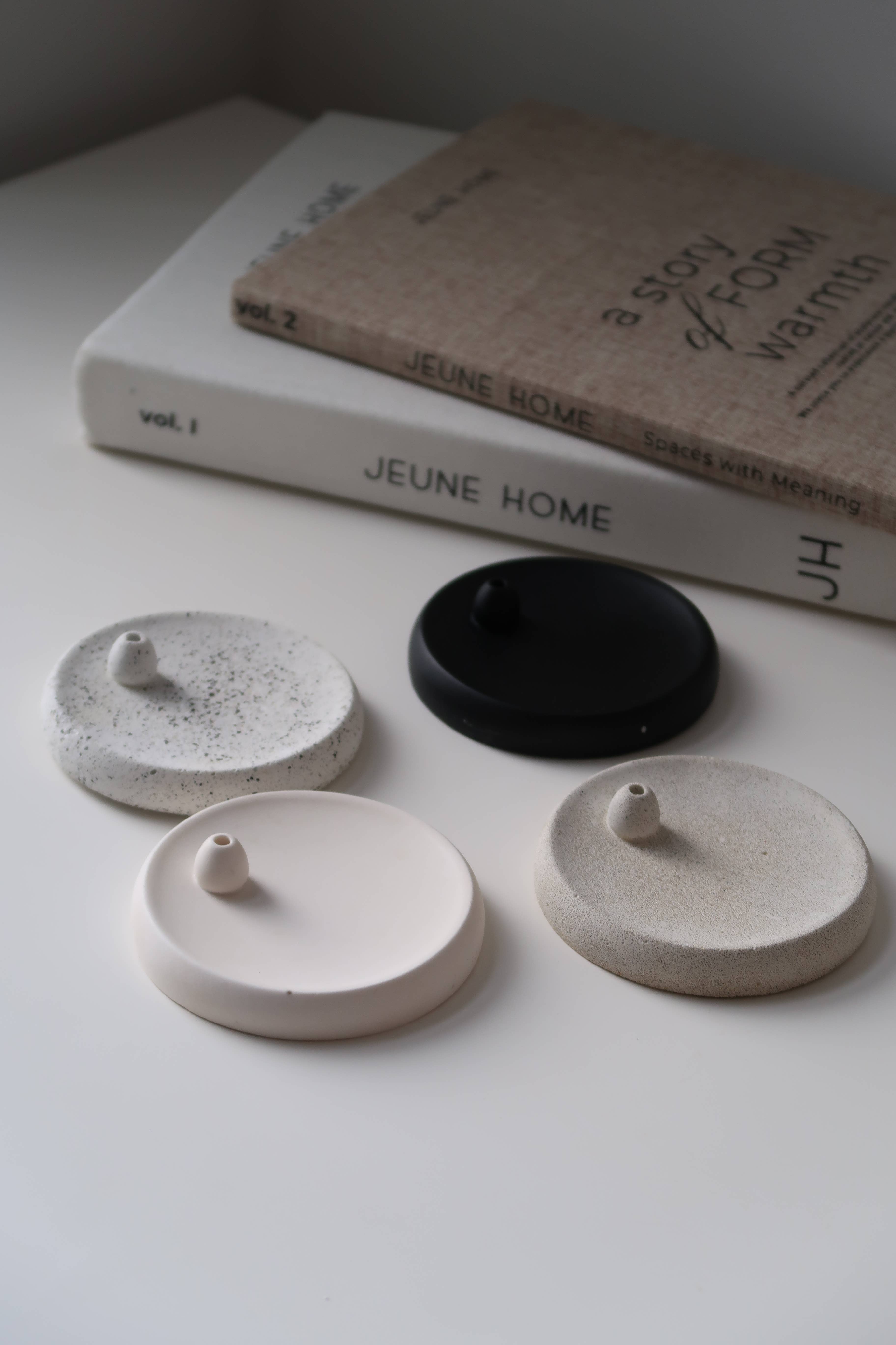 Jeune Home - Wholesale Incense Holder - Scandi Round Incense Holder3