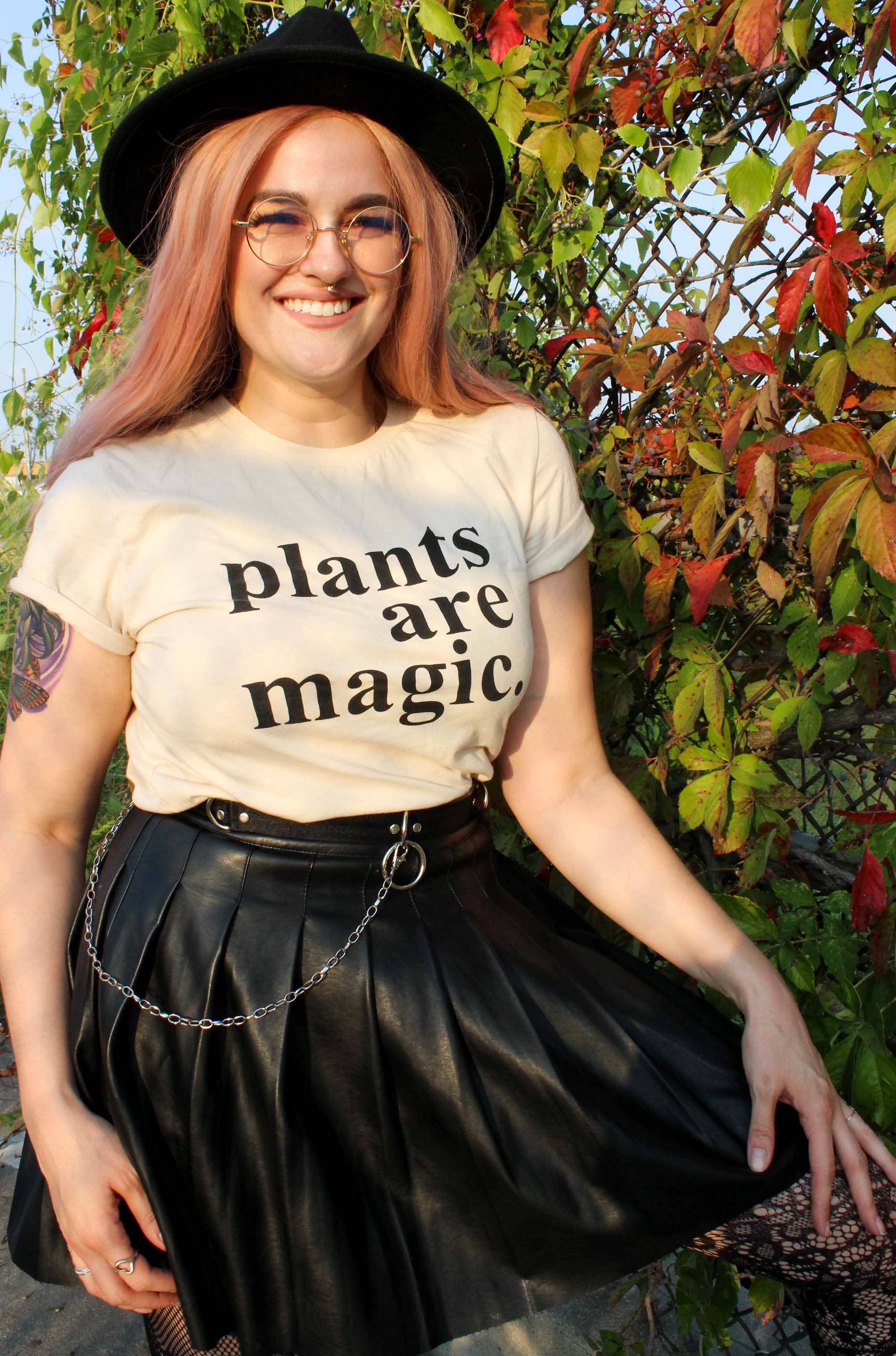 fløde Planter er Magic Shirt på creme for engroshandel på Faire1