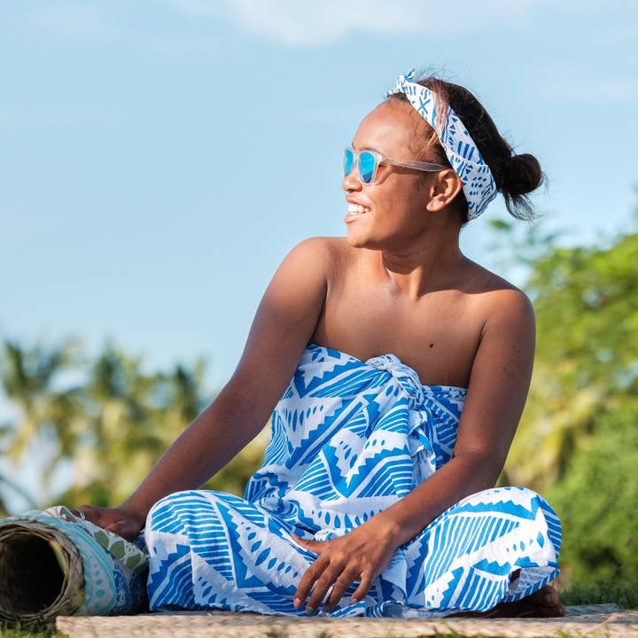 Rise Beyond the Reef - Wholesale Beach accessories - Handwoven Beach Mat8