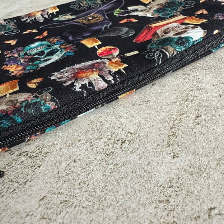 Serenity Energyworks – wholesale Tarot cards – Witchy Tarot Card Bag Pouch2