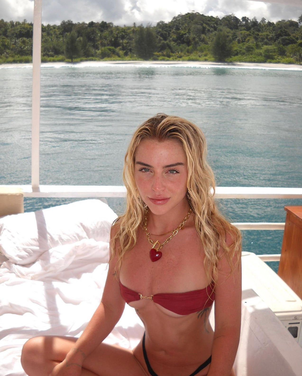 sccollection - Wholesale Pendant/Charm Necklace - Amore Murano Glass Heart Necklace2