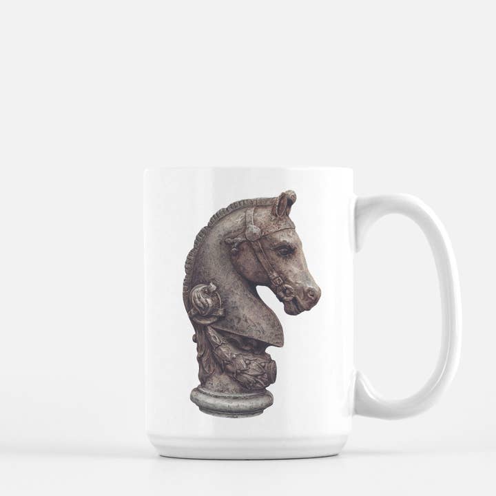 Tasse à café The Knight Chess Piece | Horse + Whisky pour la vente par Paperfinch Design