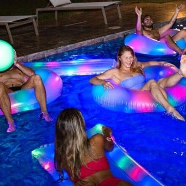 PoolCandy - Vente Jeu gonflable - Coussin gonflable Pool Raft illuminé LED PoolCandy3