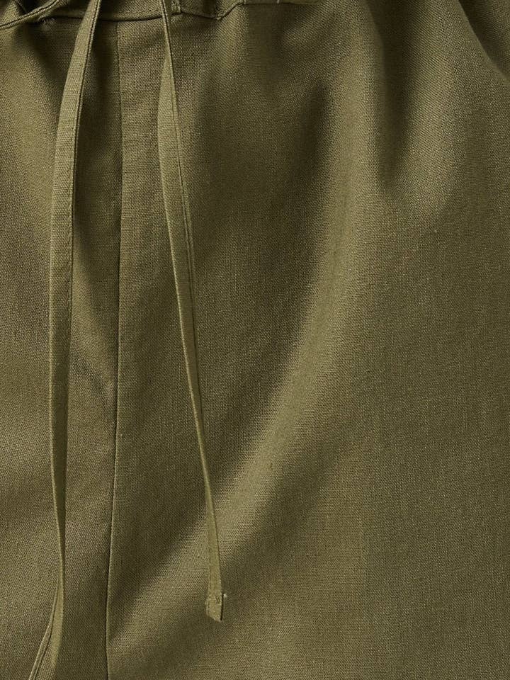 Pagliaccetto Utility in lino verde oliva per la vendita all'ingrosso da parte di Usolo Outfitters