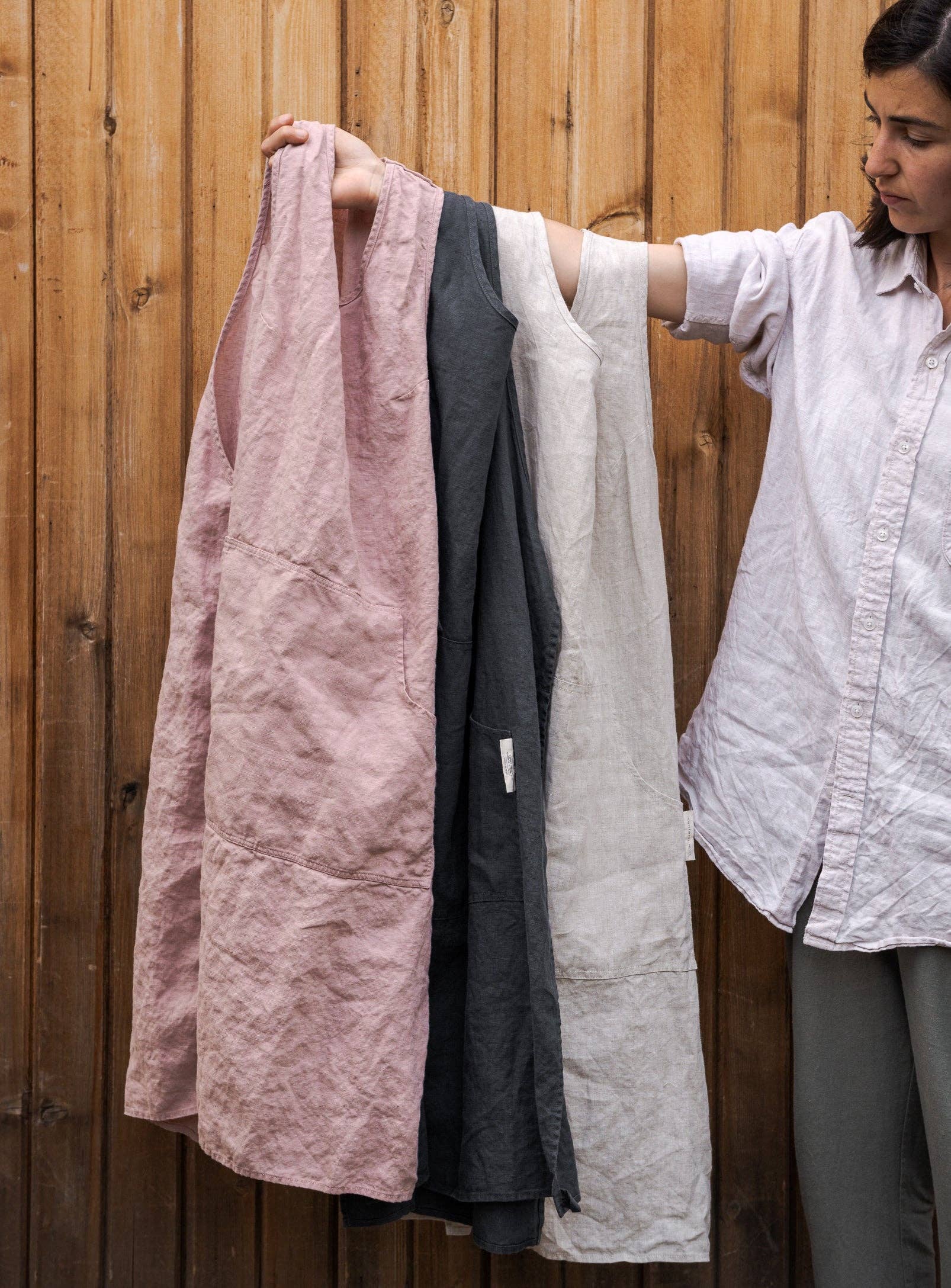 confetti mill - Venta al por mayor Delantales - Delantal jardinero lino - Rosa empolvado9