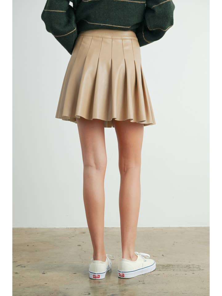 BUTTERMELON - Wholesale Skirt - Women's - Solid Pleated Leather Mini Skirt - BMS76321