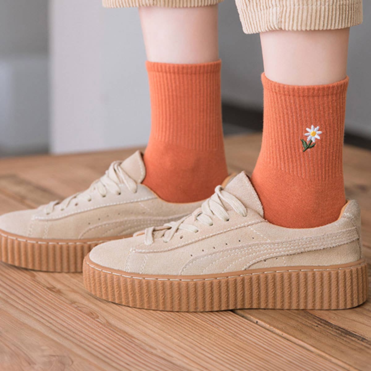 ACCITY - Wholesale Socks - Women's - Solid Color Daisy Socks, Cotton Mid-Calf Style_CWMS08814