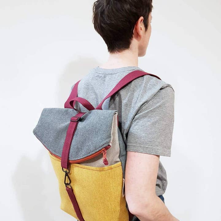 Numon – Großhandel Rucksack – Damen – IKONISCHER WALDRUCKSACK