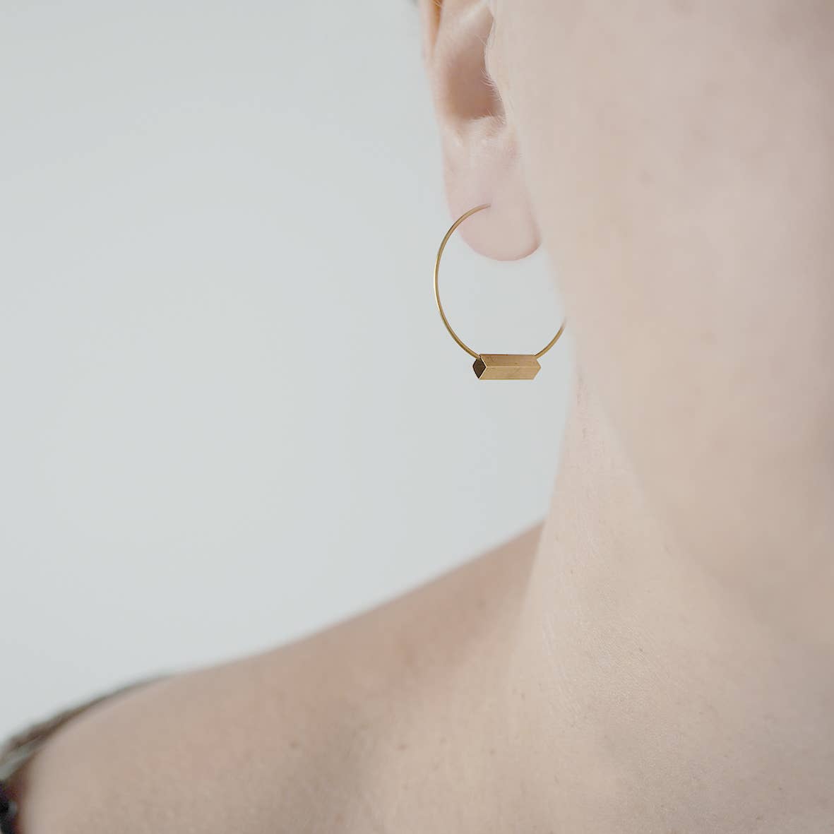 Fräulein Tapir - Wholesale Hoop Earrings - MO Creoles1