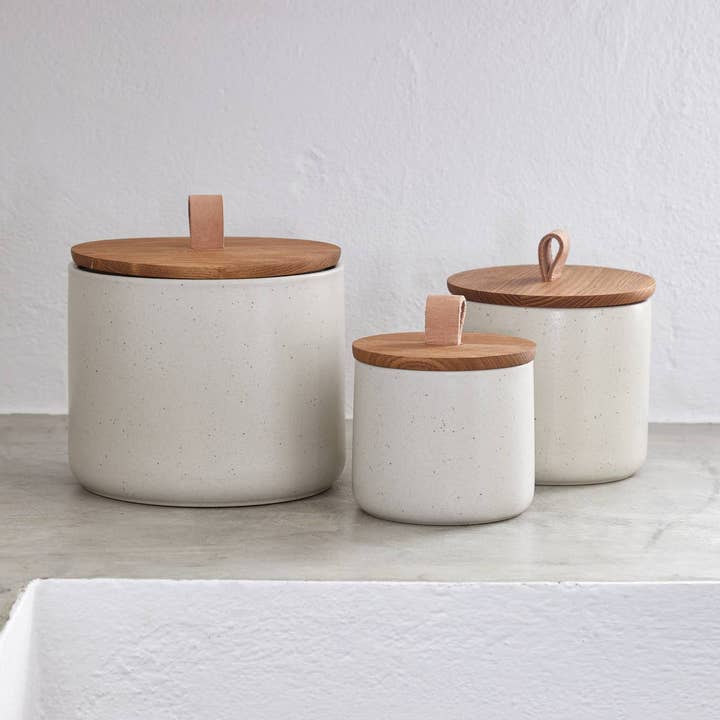 Bote 20 C/ Tapa Madera De Roble Pacifica para venta al por mayor de Costa Nova