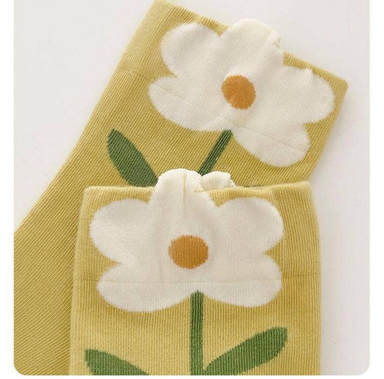 Tourtiwi – wholesale Socks – Women's – Tulip Floral Patterned Crew Socks6