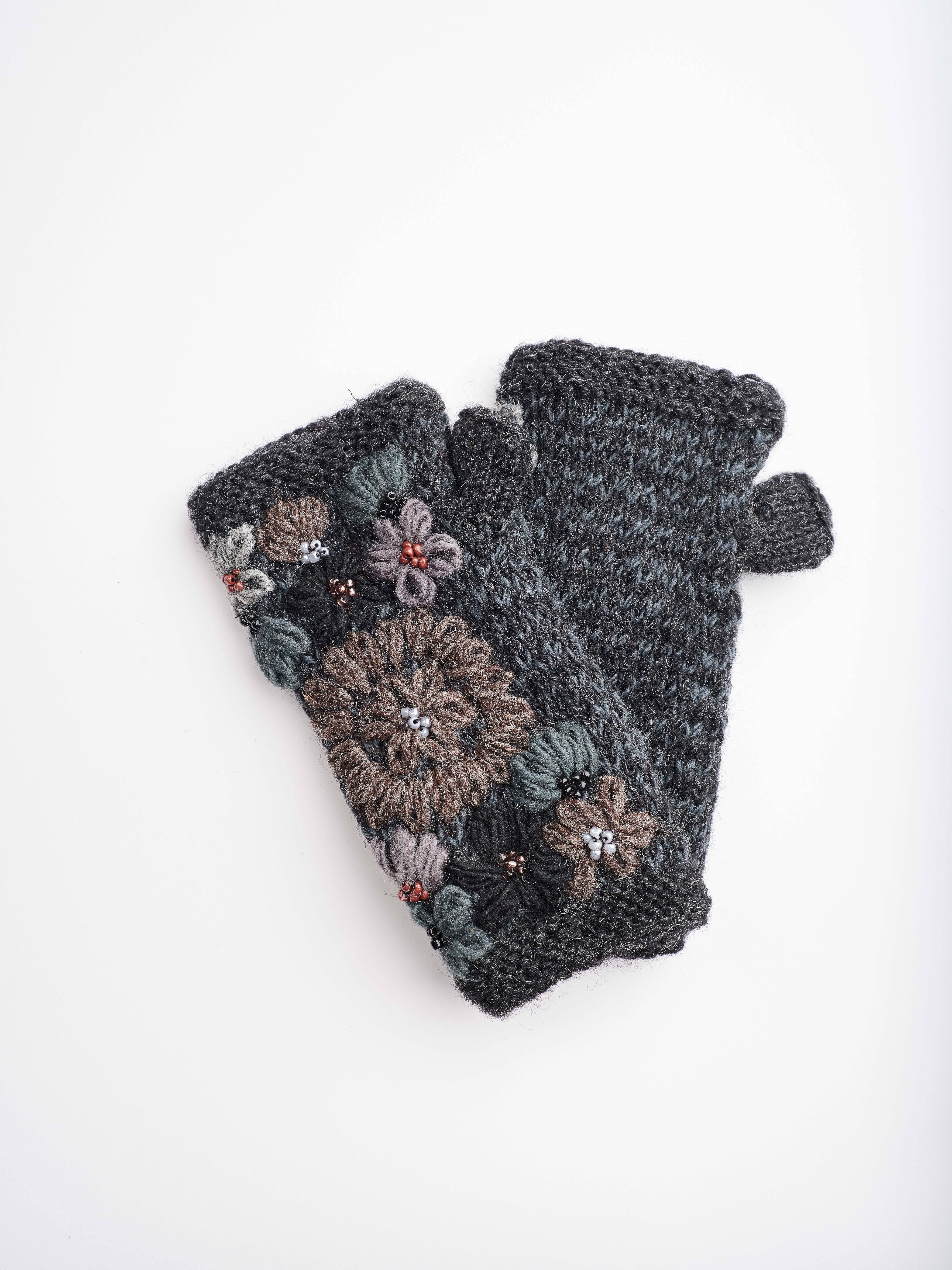 Windhorse Trading Inc - Wholesale Beanie - Women's - Embroidery Wool Beaded Floral_CP761