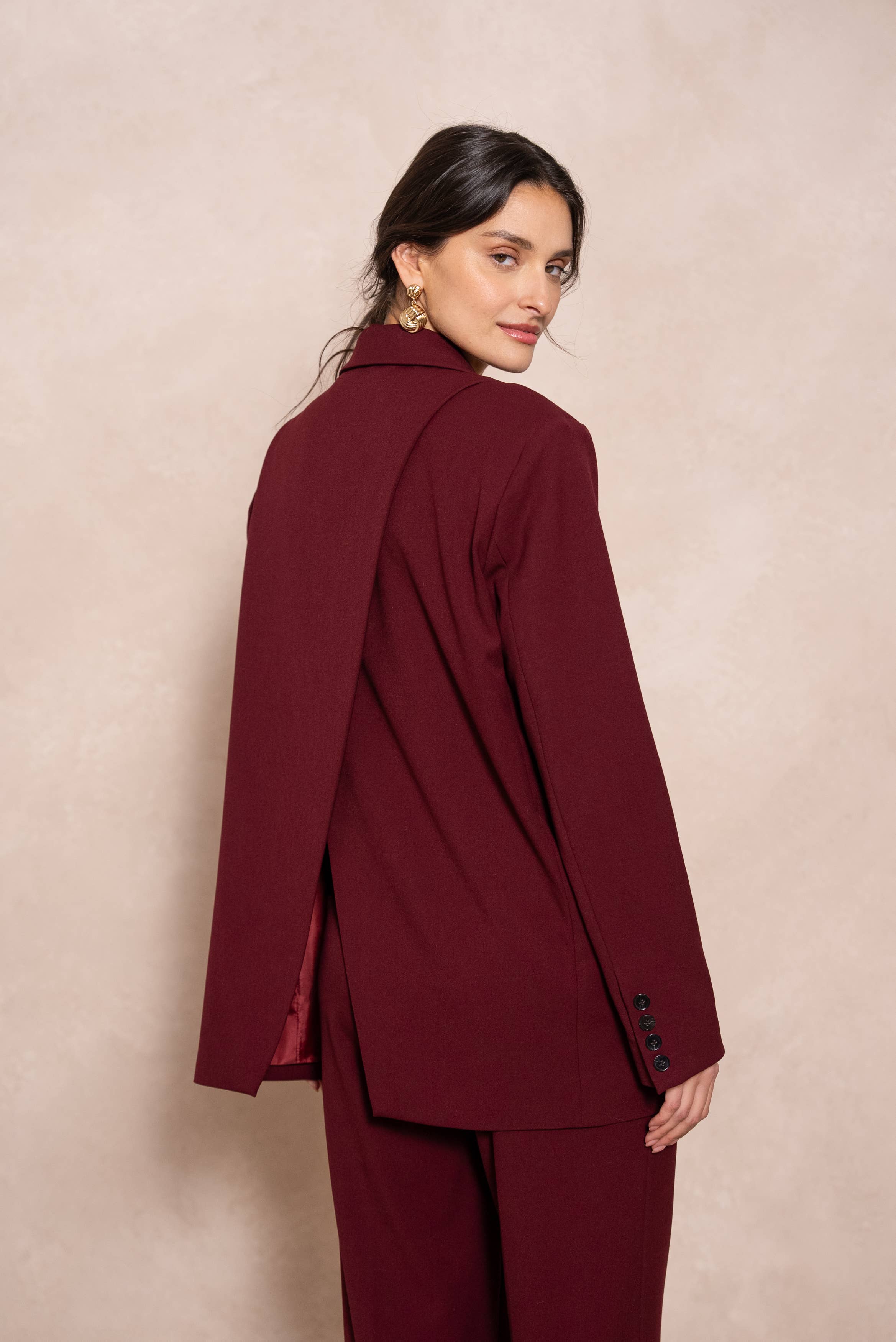 Attentif Paris - Wholesale Blazer - Women's - Oversized double-breasted jacket with back opening8