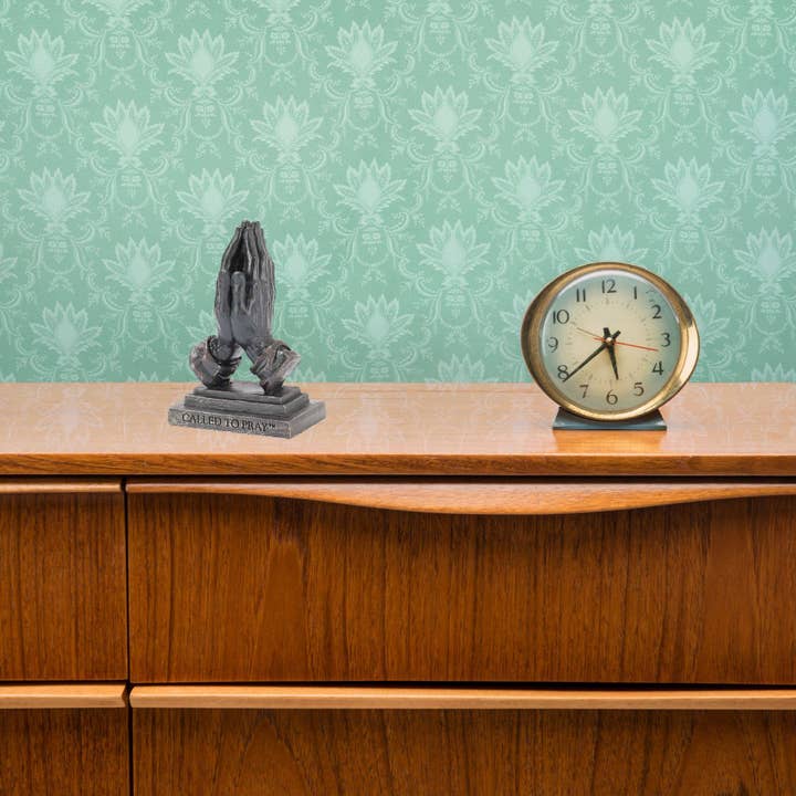 Dicksons - Wholesale Decorative Figurine - Figurine Praying Hands Called To Pray1